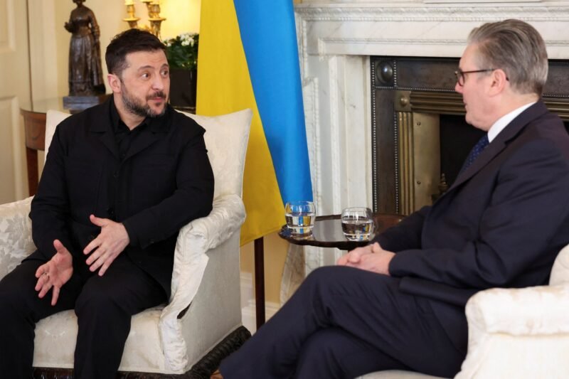 Starmer, Zelenskyy urge ‘focus’ on Ukraine as Iran war diverts attention | Russia-Ukraine war News