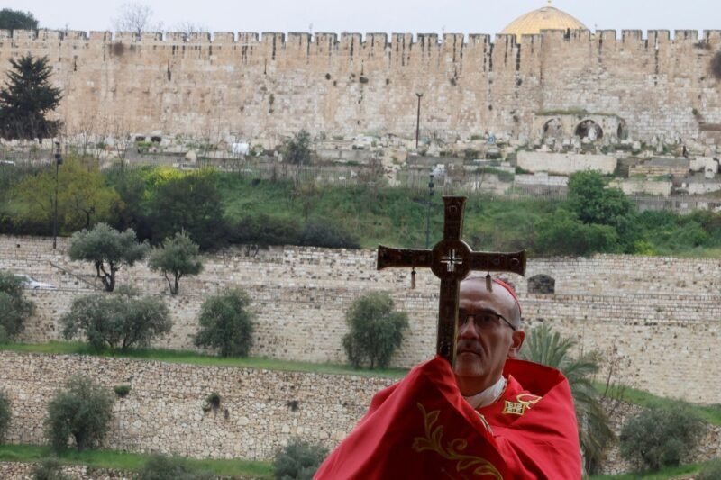 Israeli police block Catholic cardinal from Holy Sepulchre on Palm Sunday | Religion News