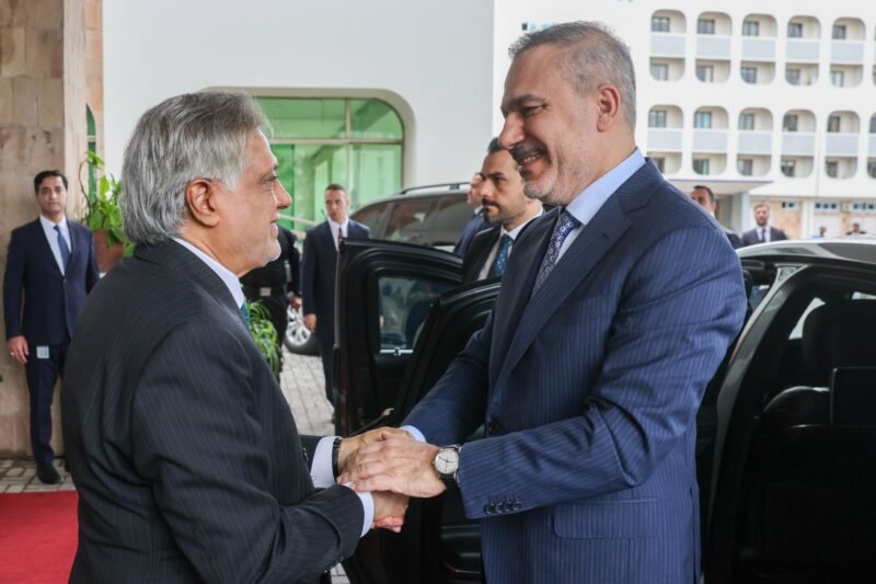 Pakistan hosts four-nation bid to encourage US, Iran towards diplomacy | US-Israel war on Iran News