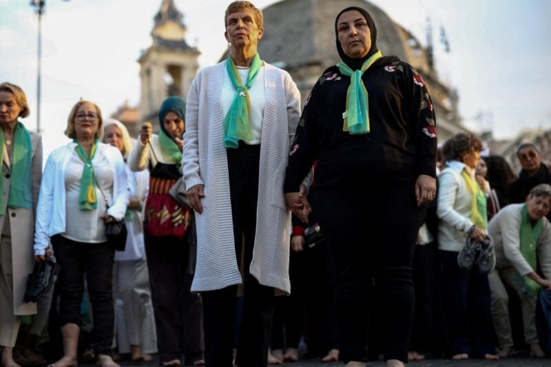 Israeli and Palestinian mothers call for peace on barefoot walk | Child Rights