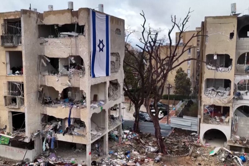 Drone reveals extent of Iranian missile damage in Israeli city of Arad | Newsfeed