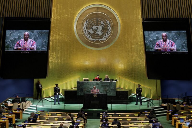 UN passes resolution naming slave trade ‘gravest crime against humanity’ | Slavery News