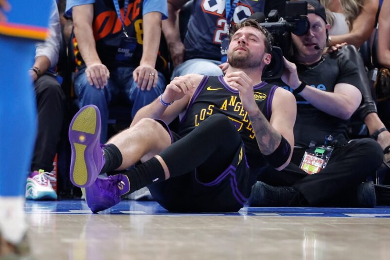Lakers handed one of heaviest defeats by Thunder and hit by Doncic injury | Basketball News
