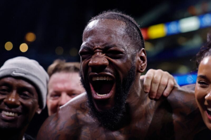 Wilder edges retiring Chisora in chaotic heavyweight boxing fight | Boxing News