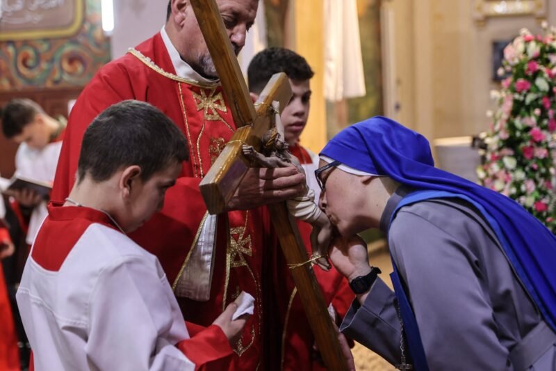 Palestinian Christians in Gaza mark Good Friday | News