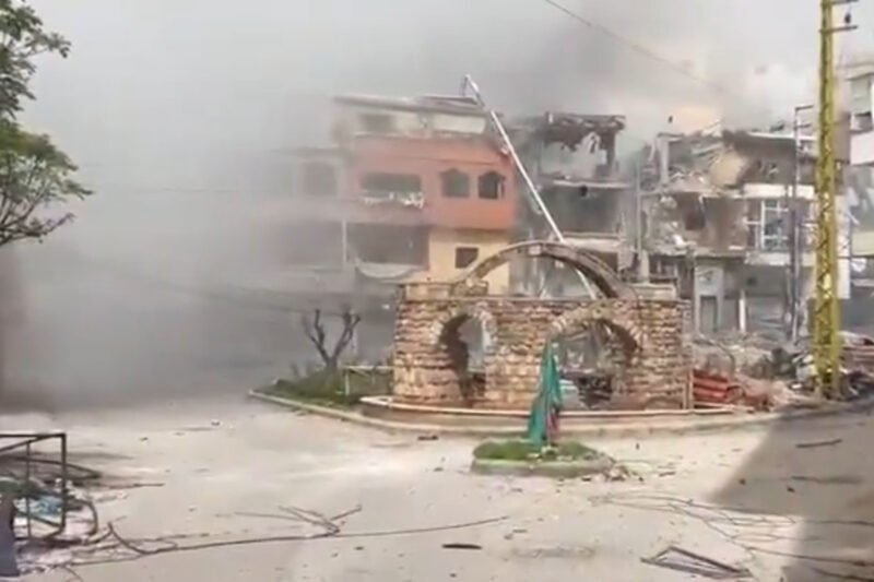 Witness records Israeli strike on building in Lebanon’s Tyre | Israel attacks Lebanon